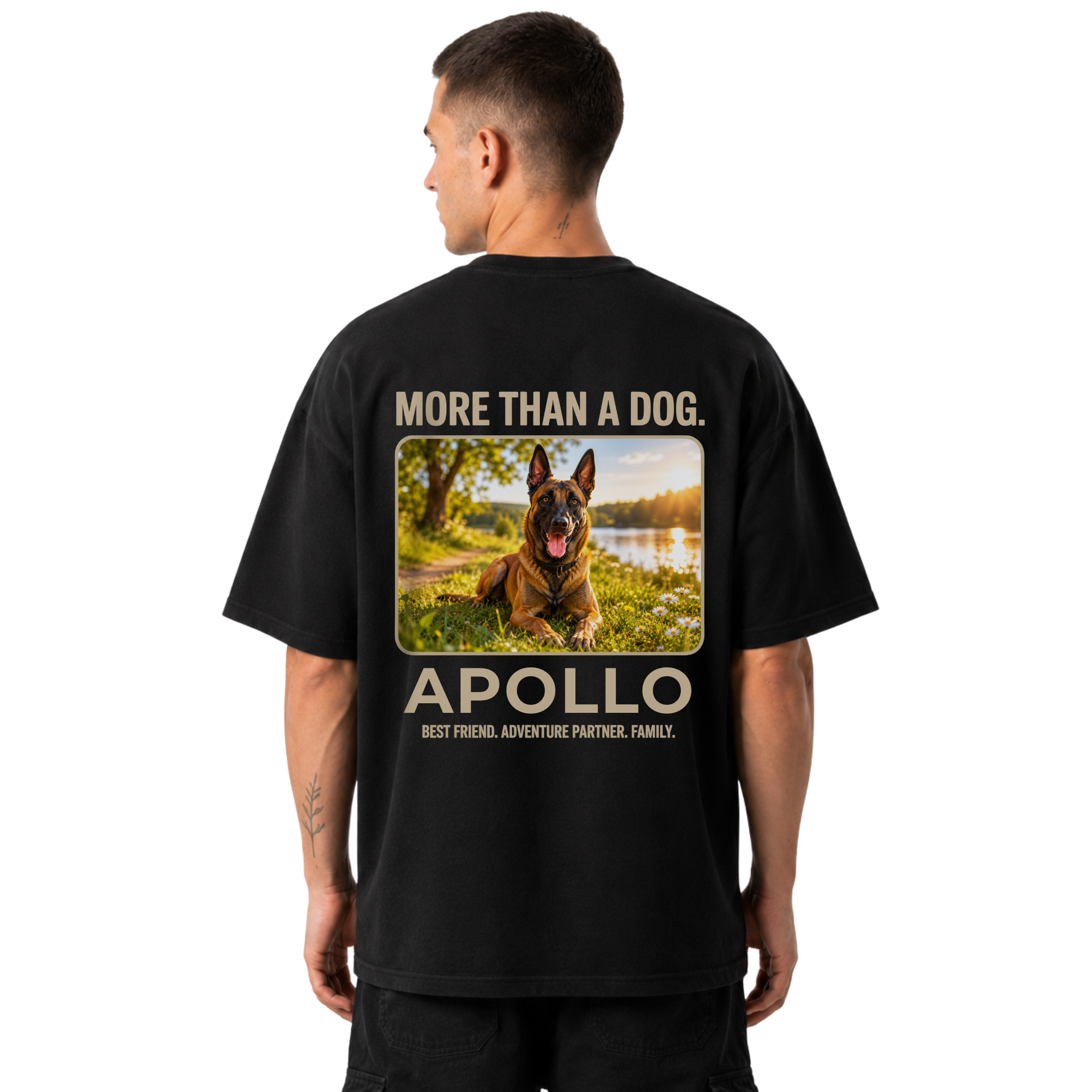 MORE THAN A DOG - personalisierbares oversized T-Shirt